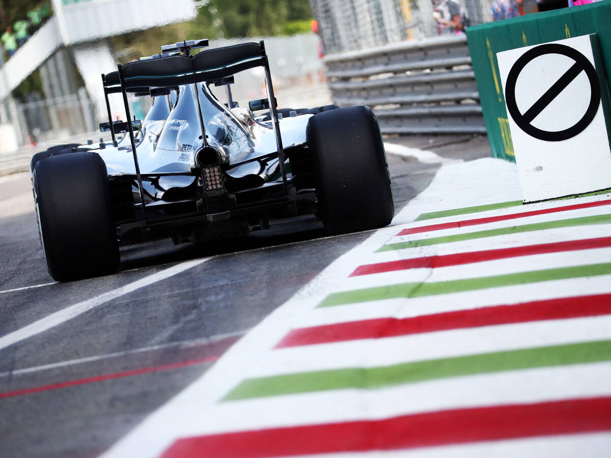 Foto zur News: Mercedes dominiert Monza-Freitag auf ganzer Linie