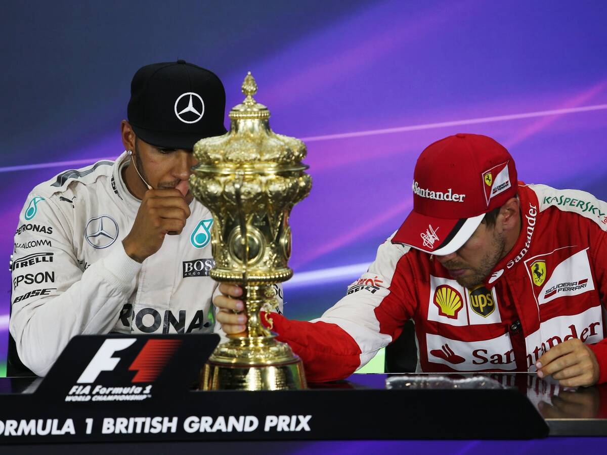 Foto zur News: Lewis Hamilton: Nur ein Sieg fehlt auf Senna