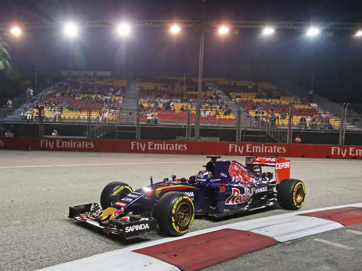 Foto zur News: Durchwachsener Singapur-Auftakt für die Toro-Rosso-Rookies