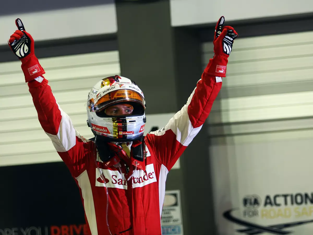 Sebastian Vettel Foto zur News: Sebastian Vettel: Harte Lehren aus der Saison 2014 helfen