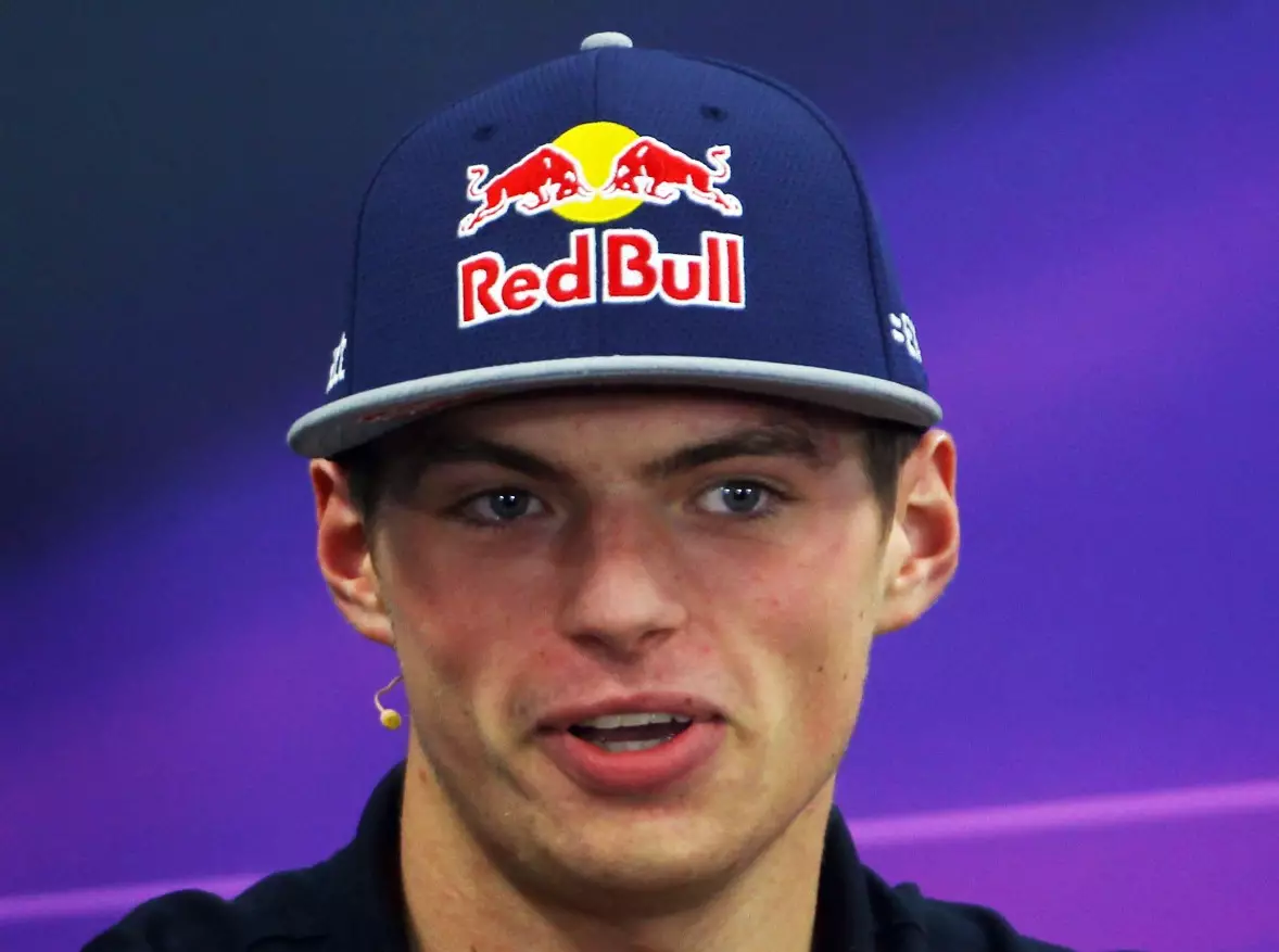 Foto zur News: "Alles geklärt": Verstappen hakt missachtete Teamorder ab