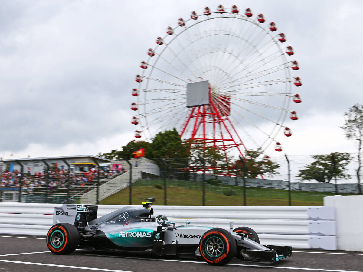 Foto zur News: Formel 1 Japan 2015: Rosberg auf Pole - Kwjat crasht heftig