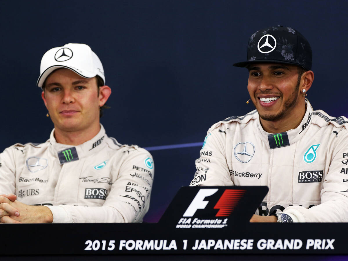 Foto zur News: Nach Startsituation: Rosberg verstimmt, Hamilton uneinsichtig