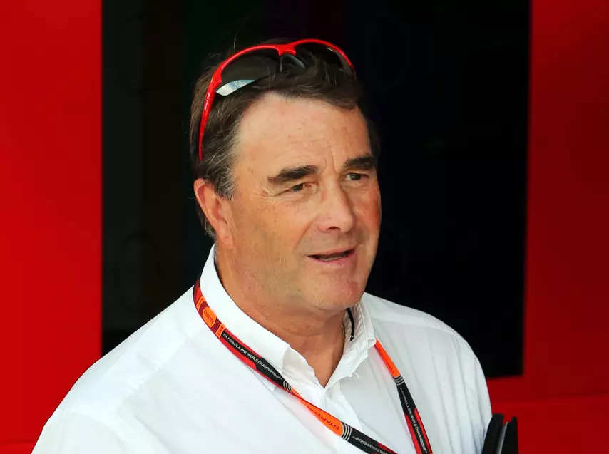 Nigel Mansell Foto zur News: Nigel Mansell wünscht sich größeres Formel-1-Starterfeld