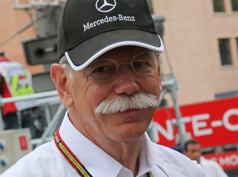 Dieter Zetsche Foto zur News: Vorbild Dressurreiten: Daimler-Boss will interaktivere Formel 1