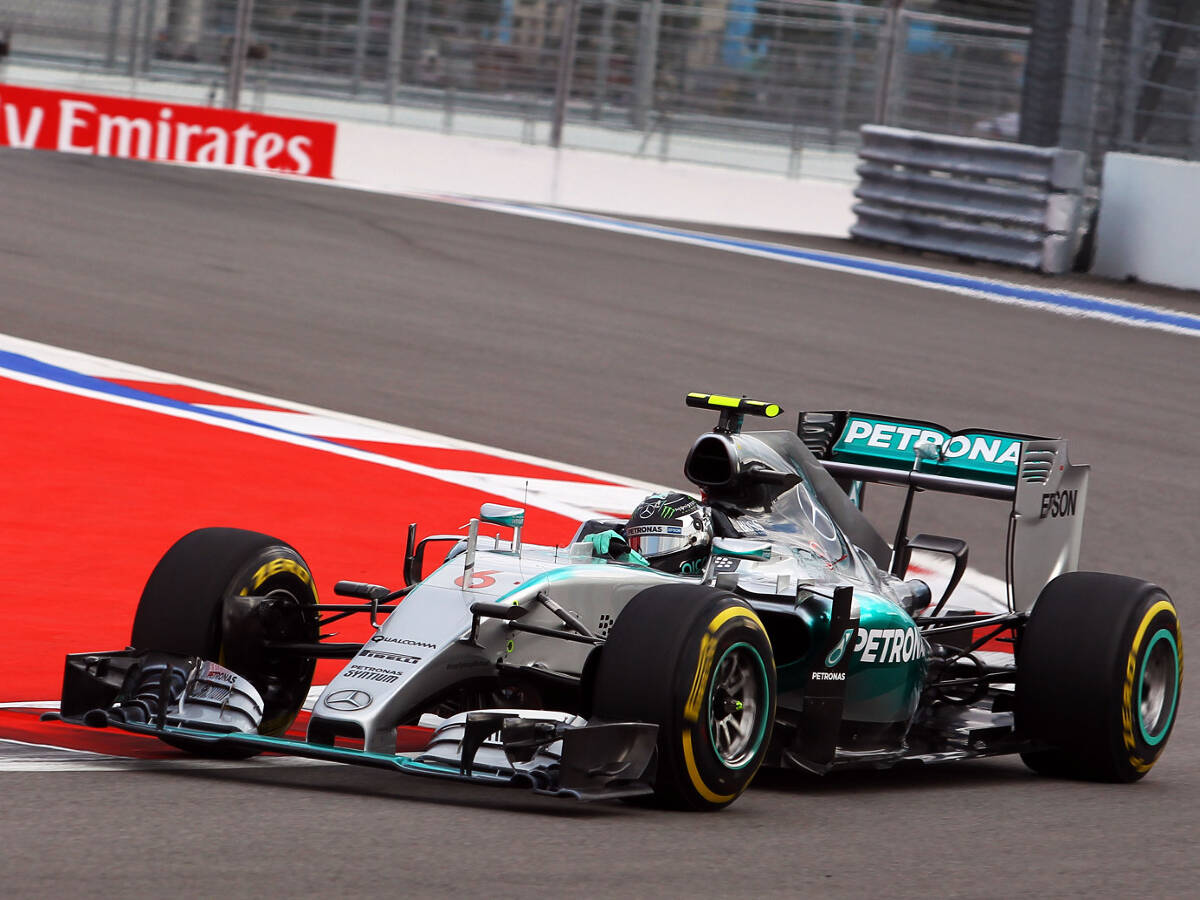 Foto zur News: Rosberg top, Hamilton patzt: Nerven oder Kaltstarter-Qualität?