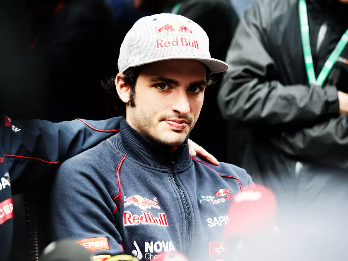 Carlos Sainz Foto zur News: Sainz lebendig begraben: "Eltern waren meine größte Sorge"