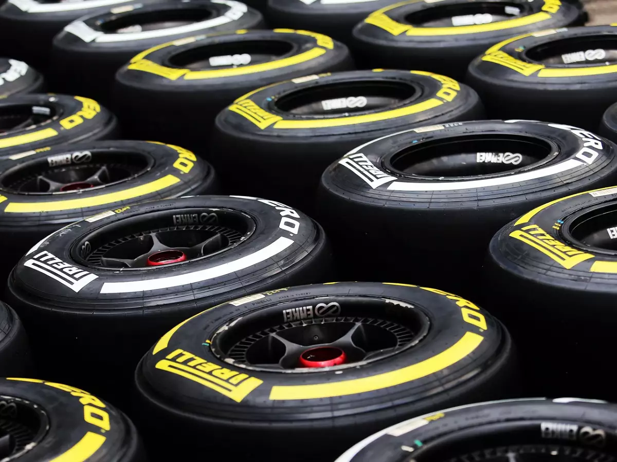 Pirelli Foto zur News: Pirelli fordert für Reglement 2017 mindestens 18 Testtage