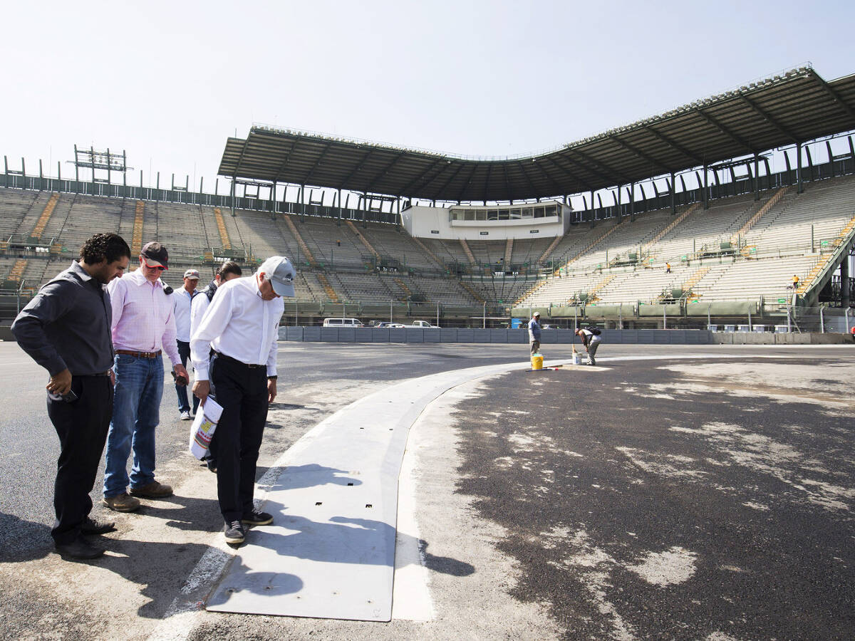 Foto zur News: Mexiko: Charlie Whiting erwartet "spektakuläres Rennen"