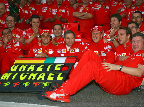 Foto zur News: Vor Präsentation: Ferrari in Gedanken bei Schumacher