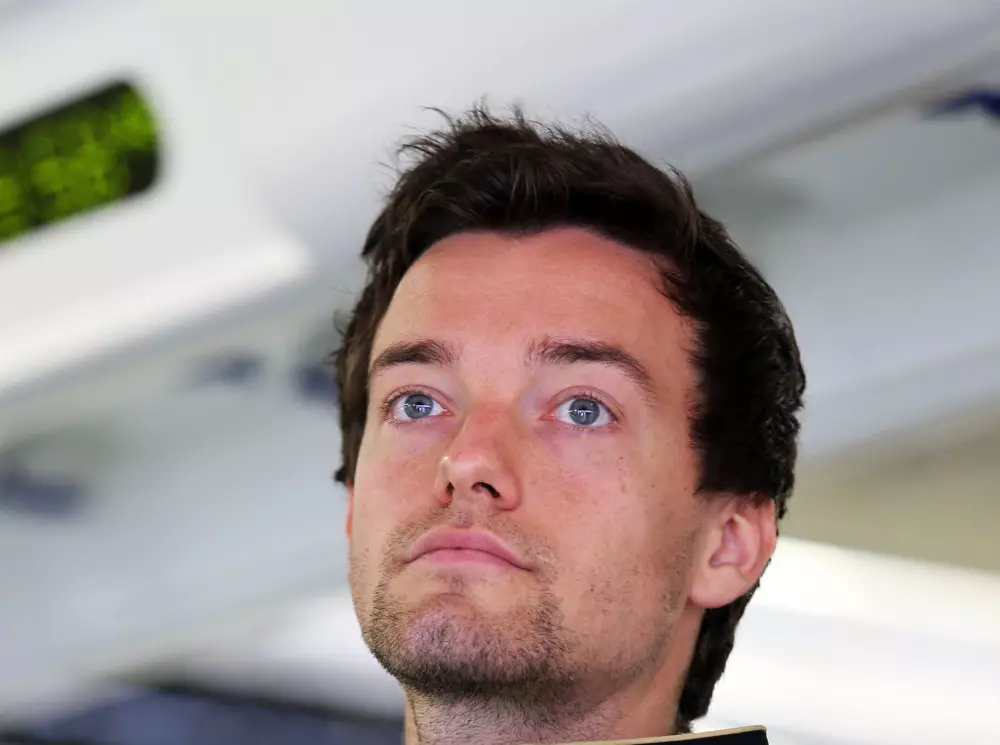 Jolyon Palmer Foto zur News: Aufstieg perfekt: Joylon Palmer fährt 2016 für Lotus
