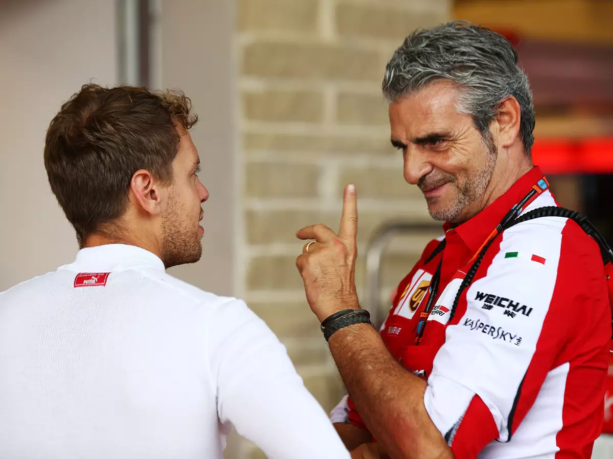 Foto zur News: Arrivabene: Wollen mit Sebastian Vettel Vizemeister werden