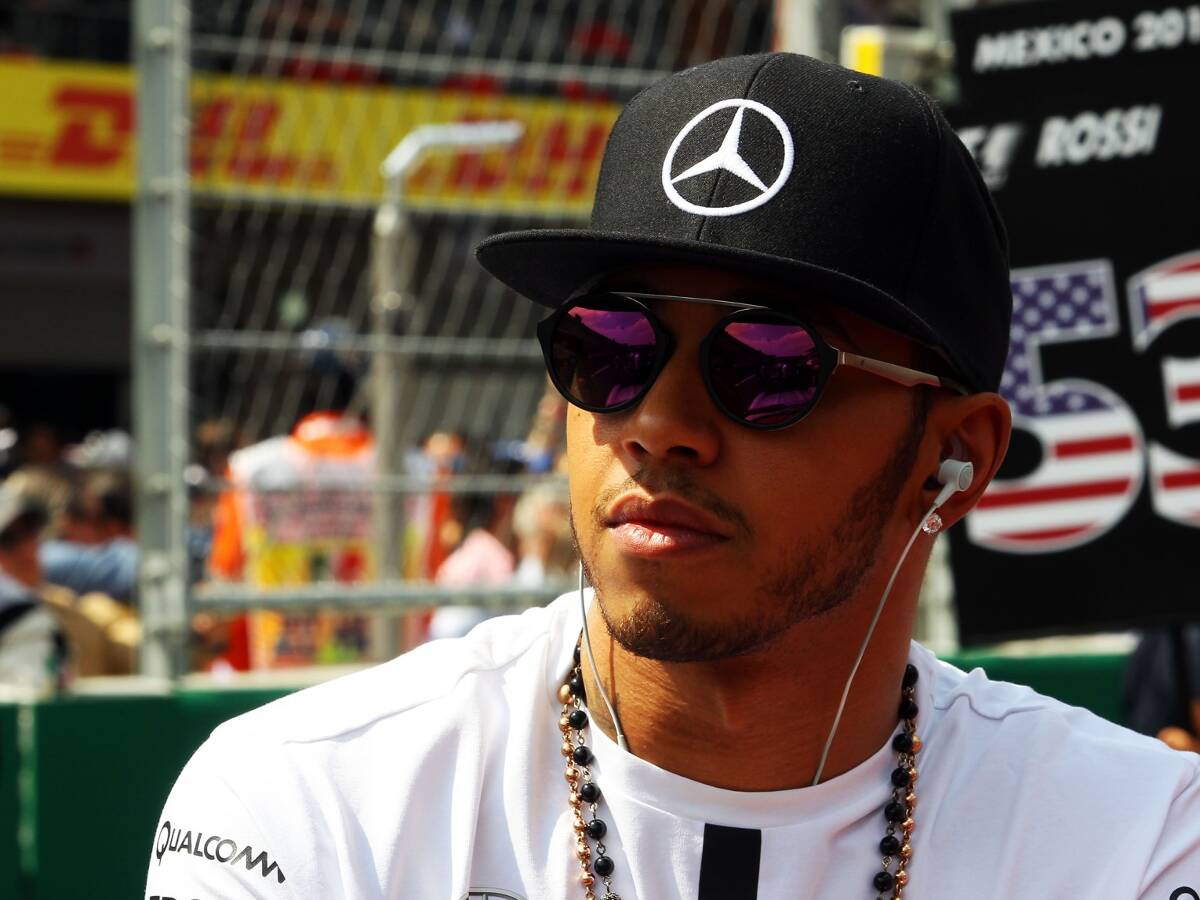 Foto zur News: Formel-1-Champion Lewis Hamilton: Verkehrsunfall in Monaco
