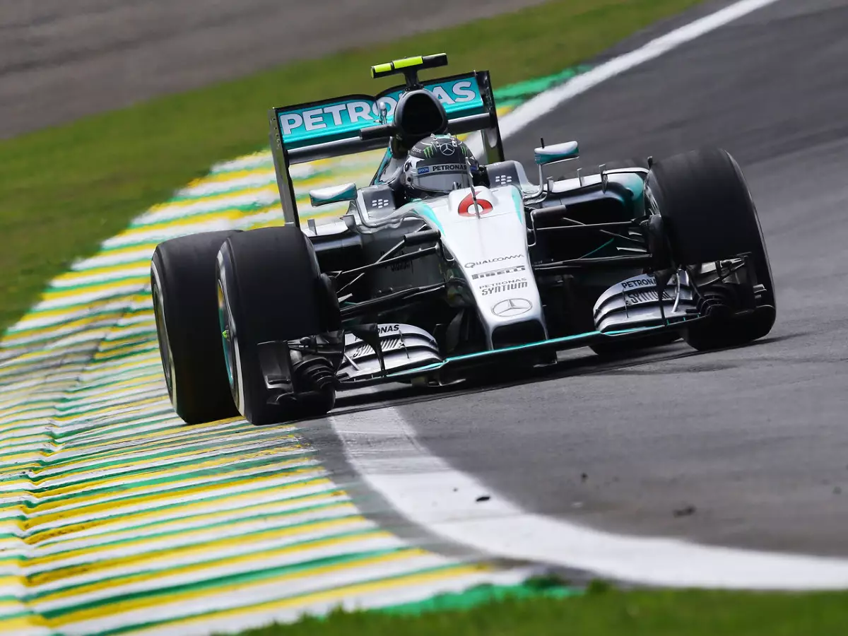 Foto zur News: Formel 1 Brasilien 2015: Nico Rosberg schlägt zurück