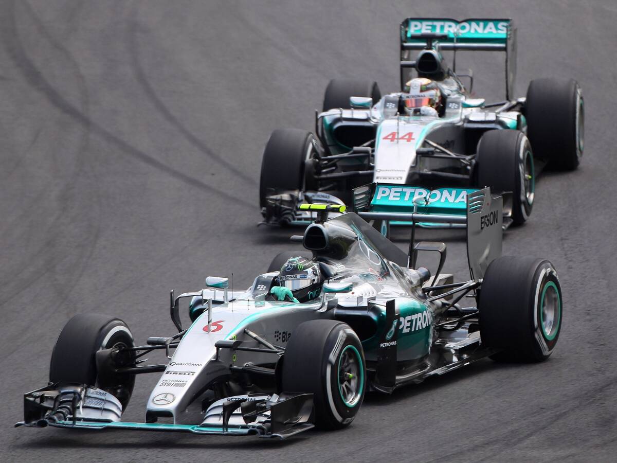 Foto zur News: Coulthard: Mercedes sollte Strategie in Abu Dhabi freigeben