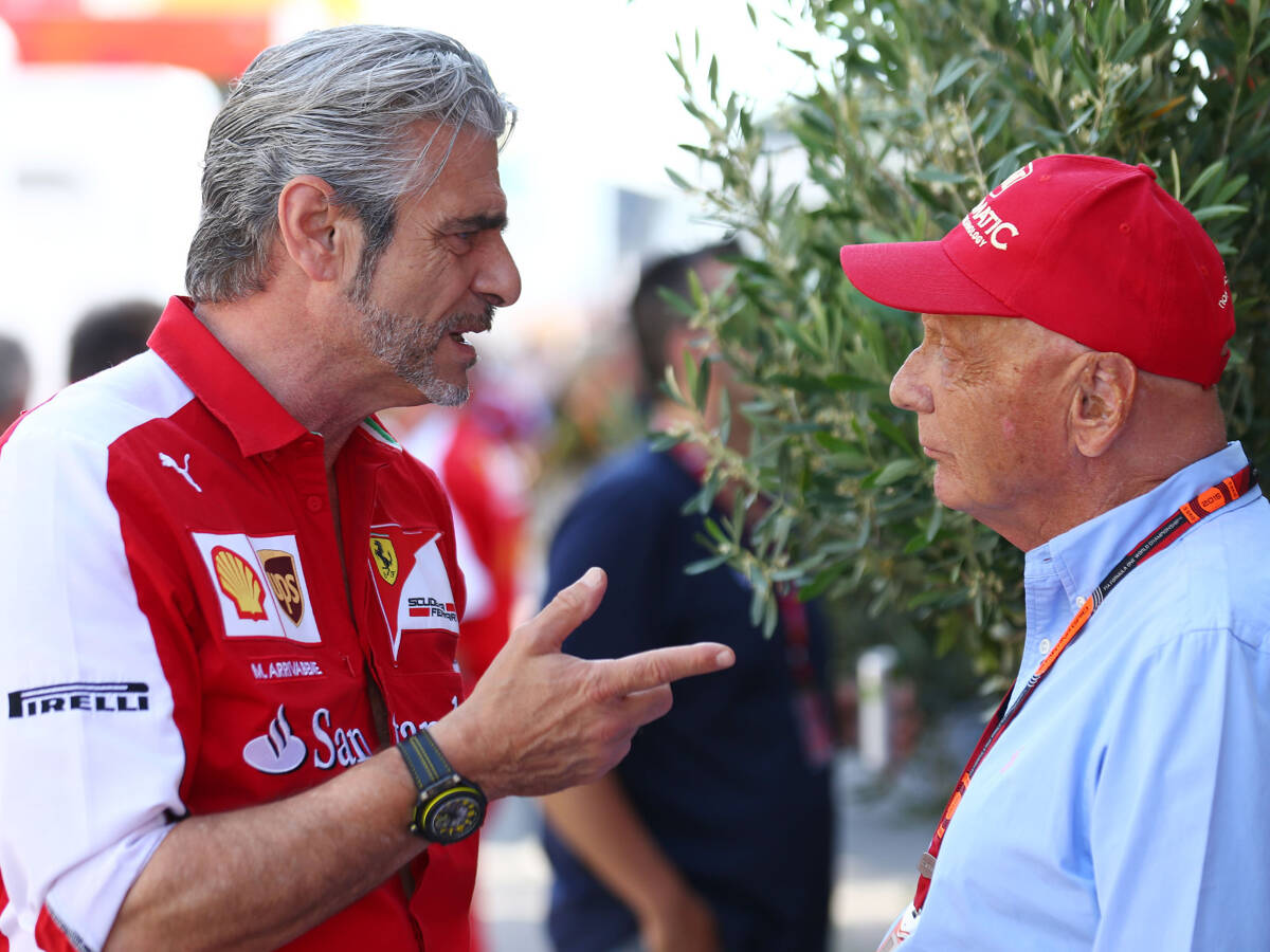 Foto zur News: Lauda widerspricht Ecclestone: Keine Allianz mit Ferrari