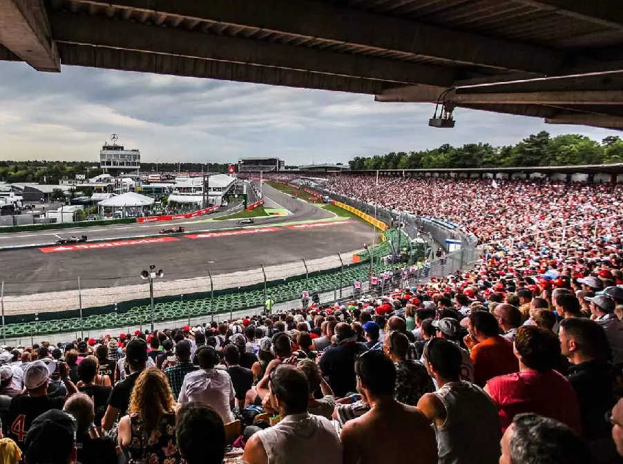 Hockenheimring Foto zur News: Ecclestone droht Hockenheim: Rennen 2017 "nicht sicher"