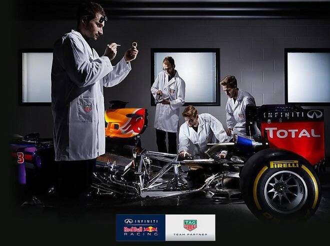 Foto zur News: Offiziell: Red Bull 2016 mit TAG-Heuer-Motor von Renault
