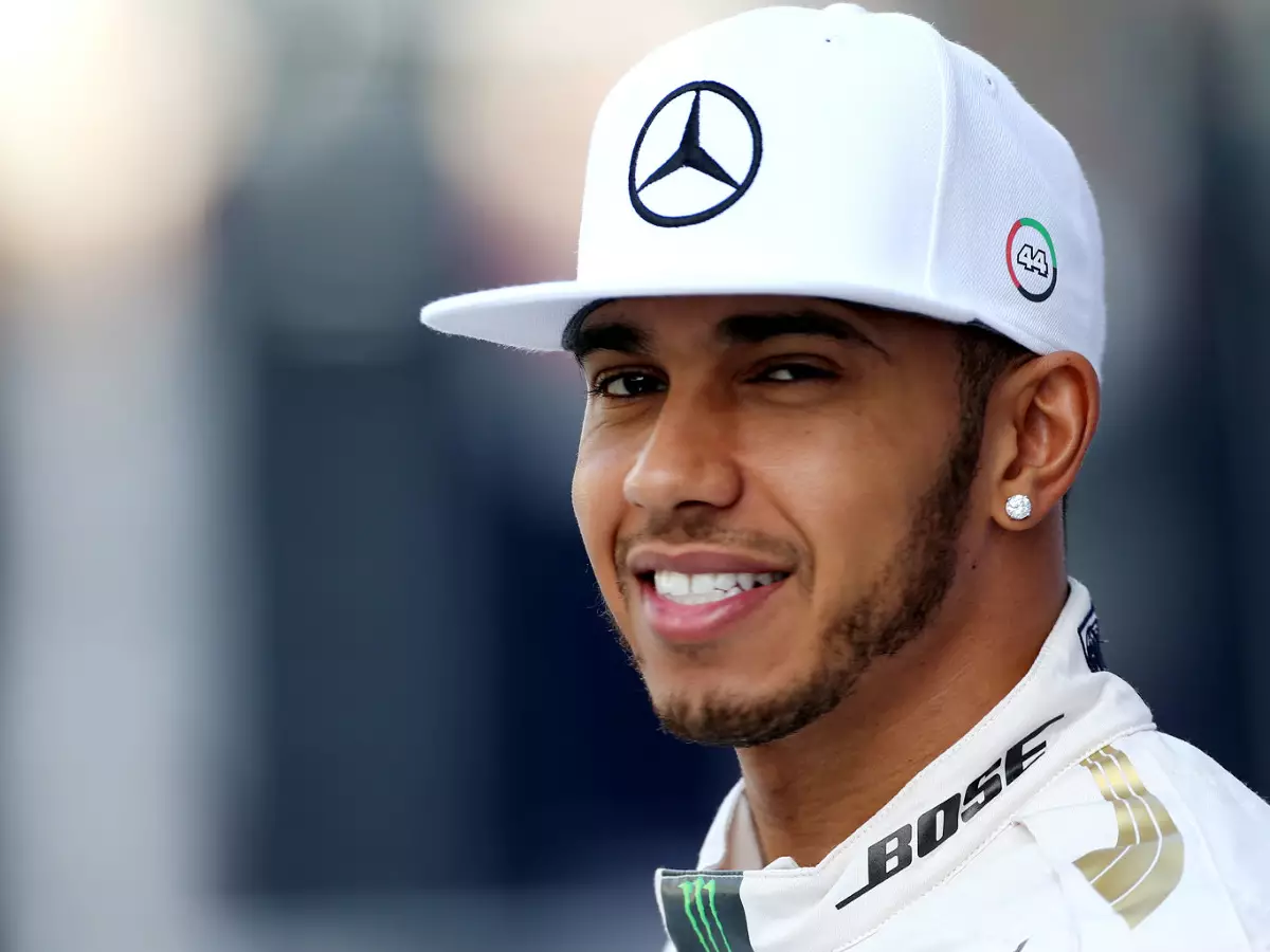 Foto zur News: Bullshit, Fish #AND# Chips: Lewis Hamilton im Exklusiv-Interview