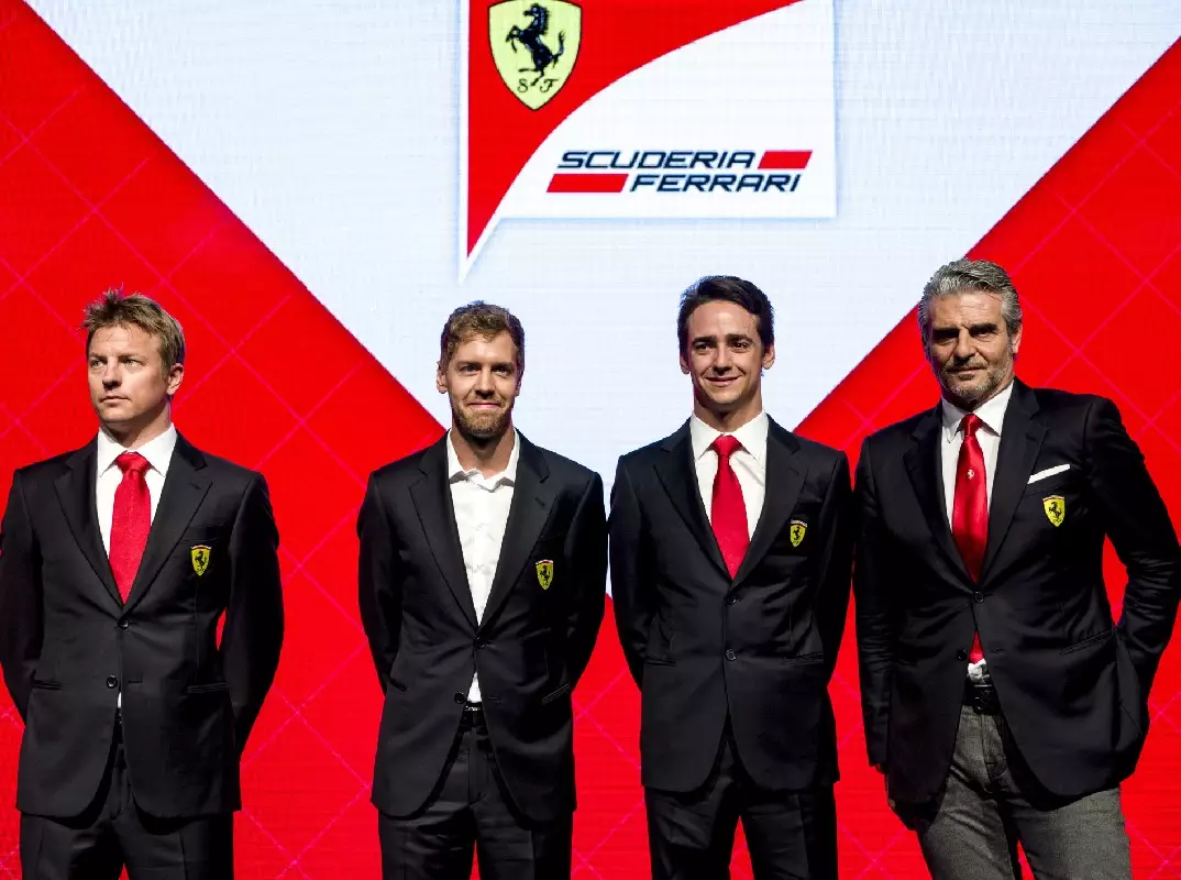Kimi Räikkönen, Sebastian Vettel, Esteban Gutierrez, Maurizio Arrivabene Foto zur News: Ferrari-Weihnachtsfeier: Vettel bedankt sich emotional