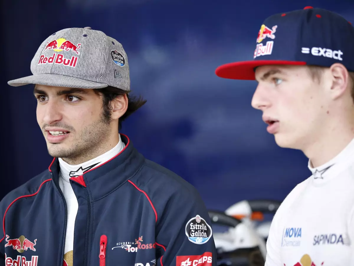 Foto zur News: Fernando Alonso: Sainz hat von Verstappen profitiert