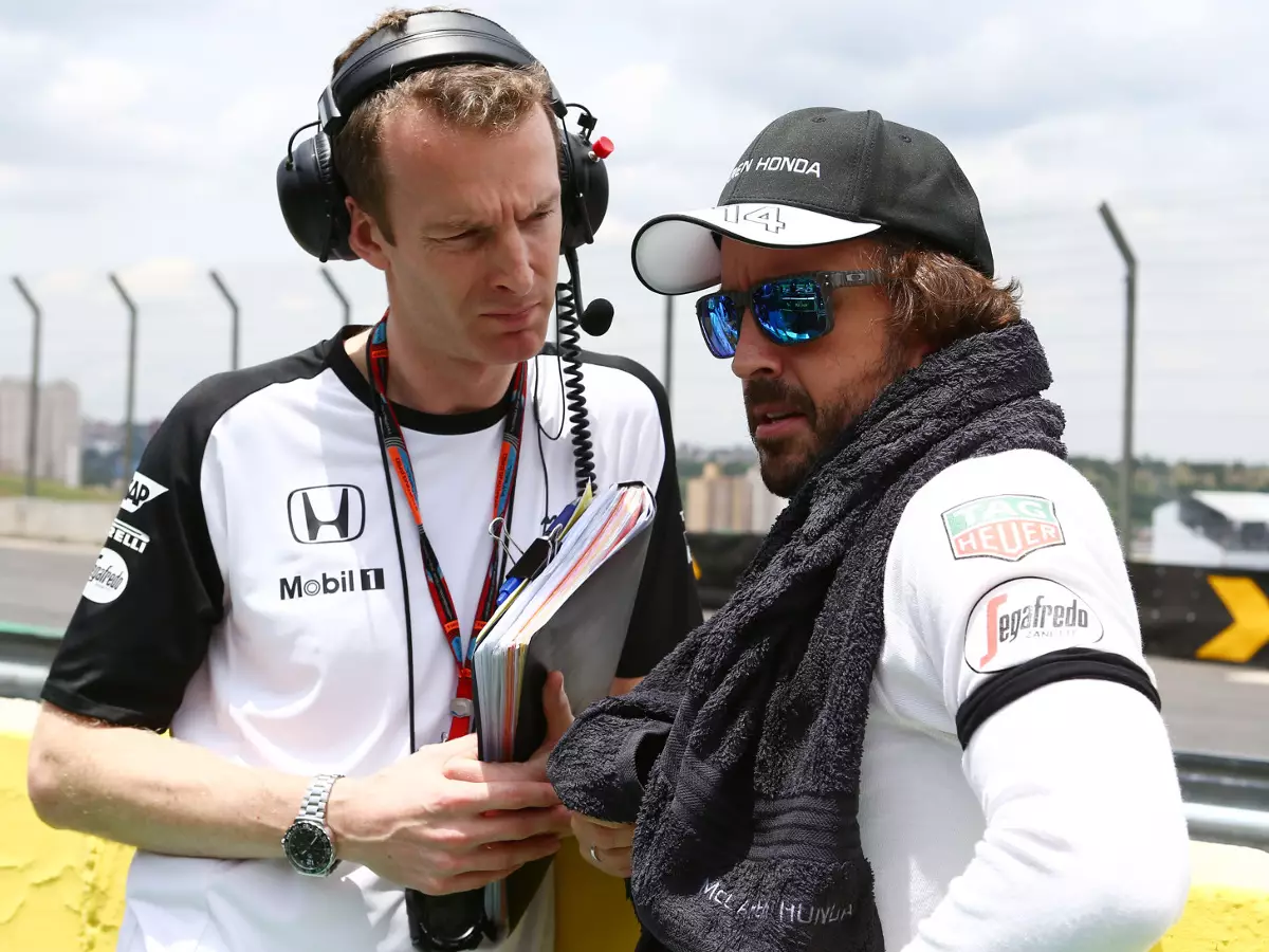 Fernando Alonso Foto zur News: Kompagnon glaubt: 2017 fährt Alonso um den WM-Titel