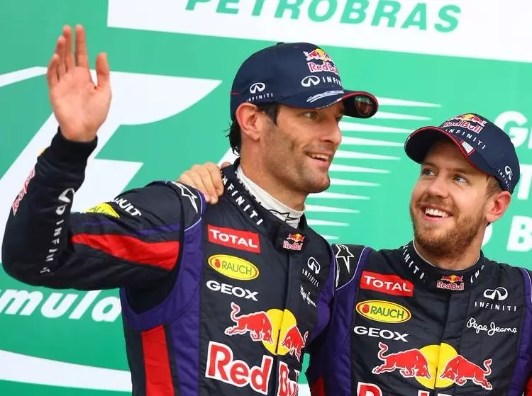 Mark Webber, Sebastian Vettel Foto zur News: Ausgerechnet wegen Teamwork: Vettel für Webber der Beste