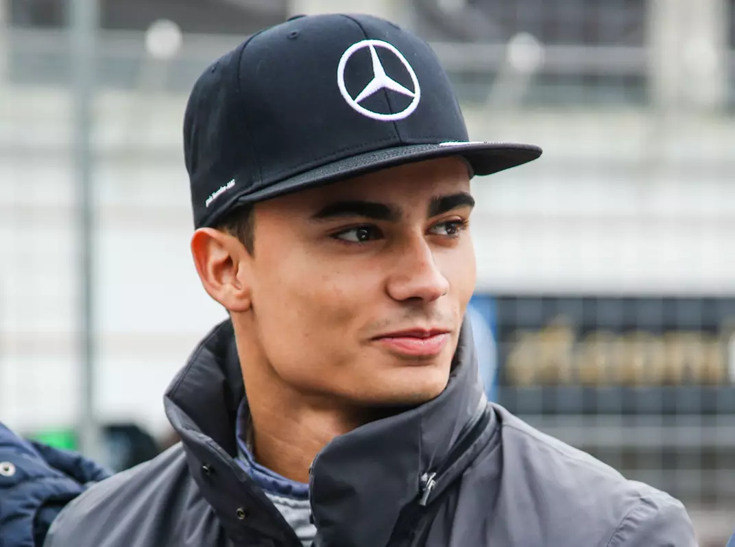 Foto zur News: Mercedes-Ersatzfahrer Wehrlein? Hinterbänkler geht vor