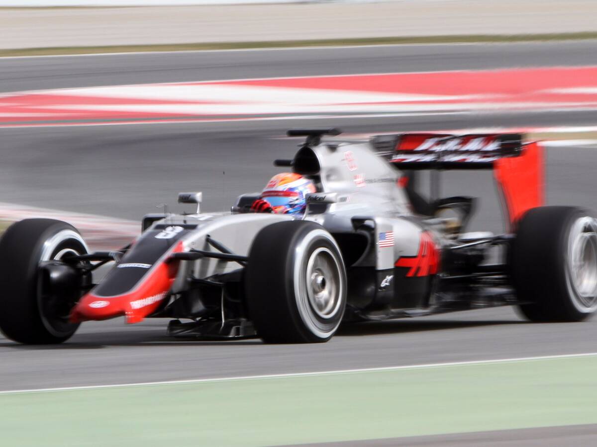 Foto zur News: Haas: Frontflügel-Defekt überschattet Formel-1-Premiere
