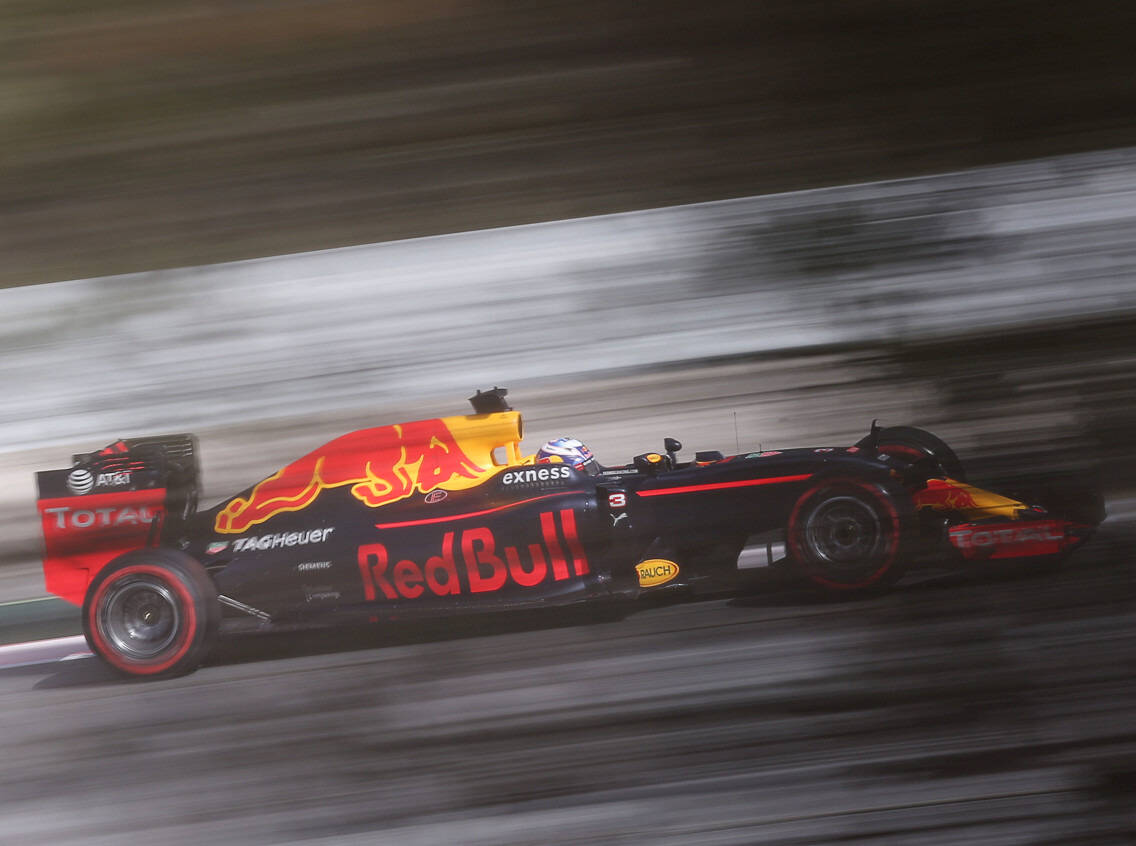 Foto zur News: Red Bull schnell und fleißig, andere schneller und fleißiger