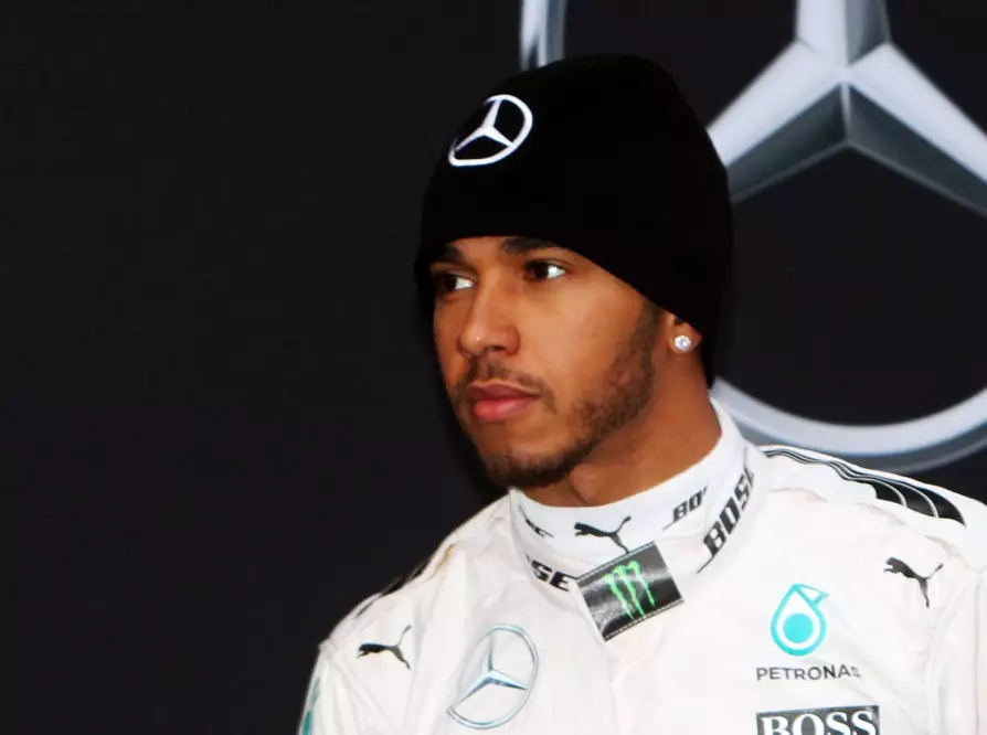 Foto zur News: "Das ist lächerlich": Hamilton watscht Formel-1-Regeln 2017 ab