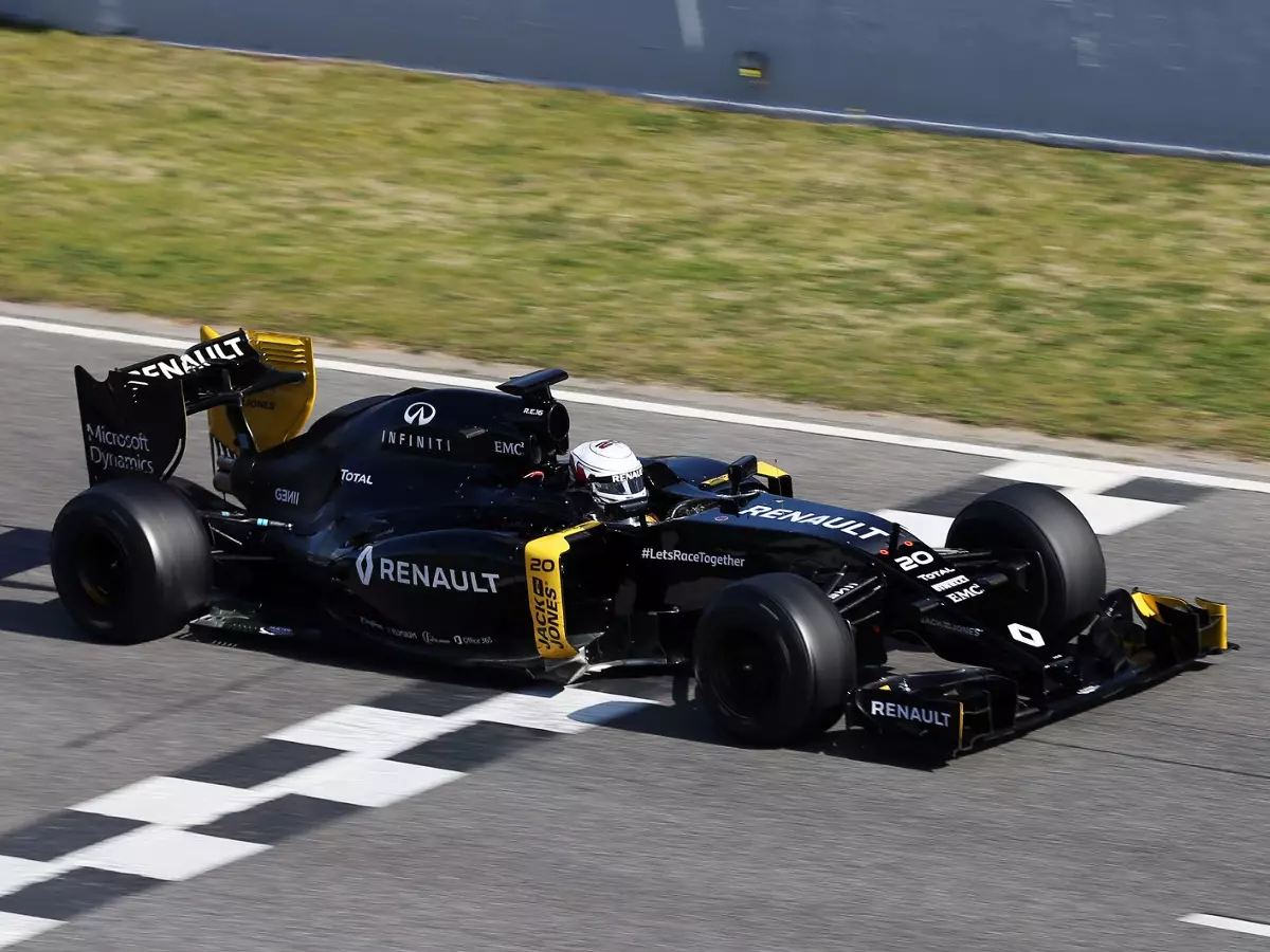 Kevin Magnussen Foto zur News: Magnussen nach 264 Runden: "Wissen, dass wir hinten sind"