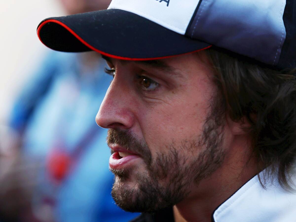 Foto zur News: Fernando Alonso glaubt weiter an WM-Titel
