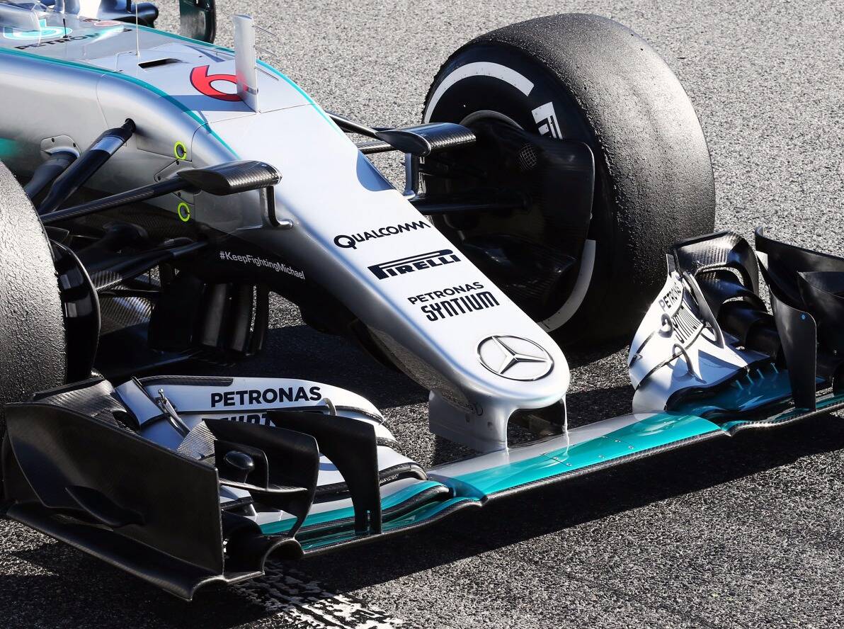 Foto zur News: Mercedes: Wie der Trick mit dem S-Schacht funktioniert