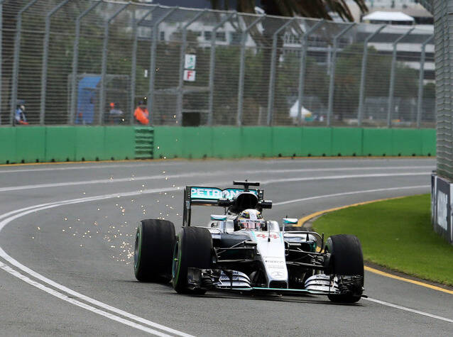 Foto zur News: Formel 1 Melbourne 2016: Lewis Hamilton schon wieder vorne