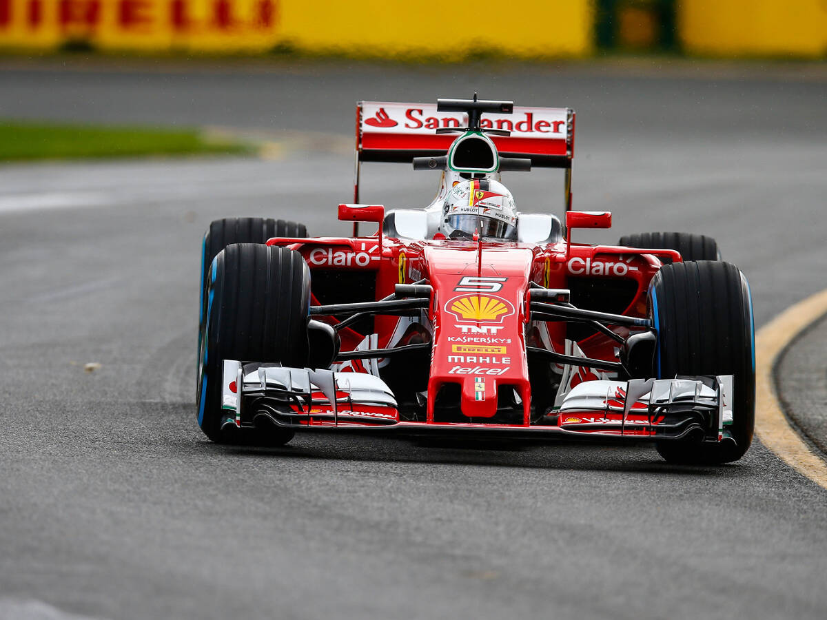 Foto zur News: "Verschwendete Zeit": Ferrari mit Vettel weit hinten