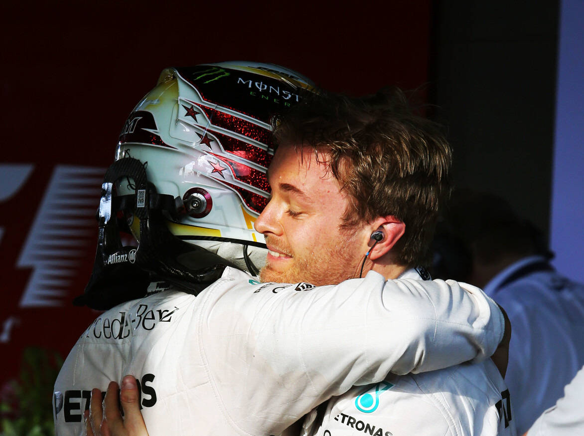 Foto zur News: Nach Kritik an Nico Rosberg: Lewis Hamilton rudert zurück
