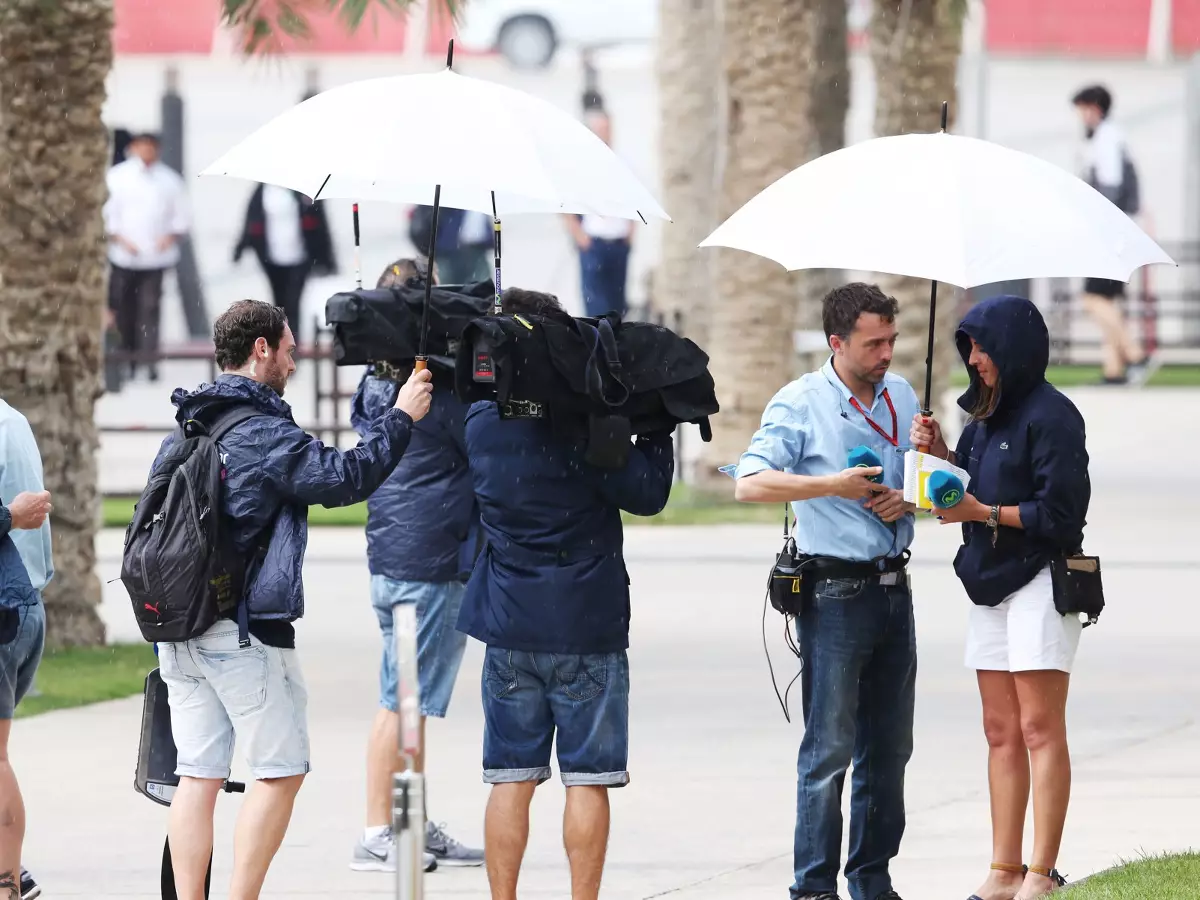 Regen, Bahrain Foto zur News: Nach Regenschauer: Trockenes Bahrain-Wochenende erwartet