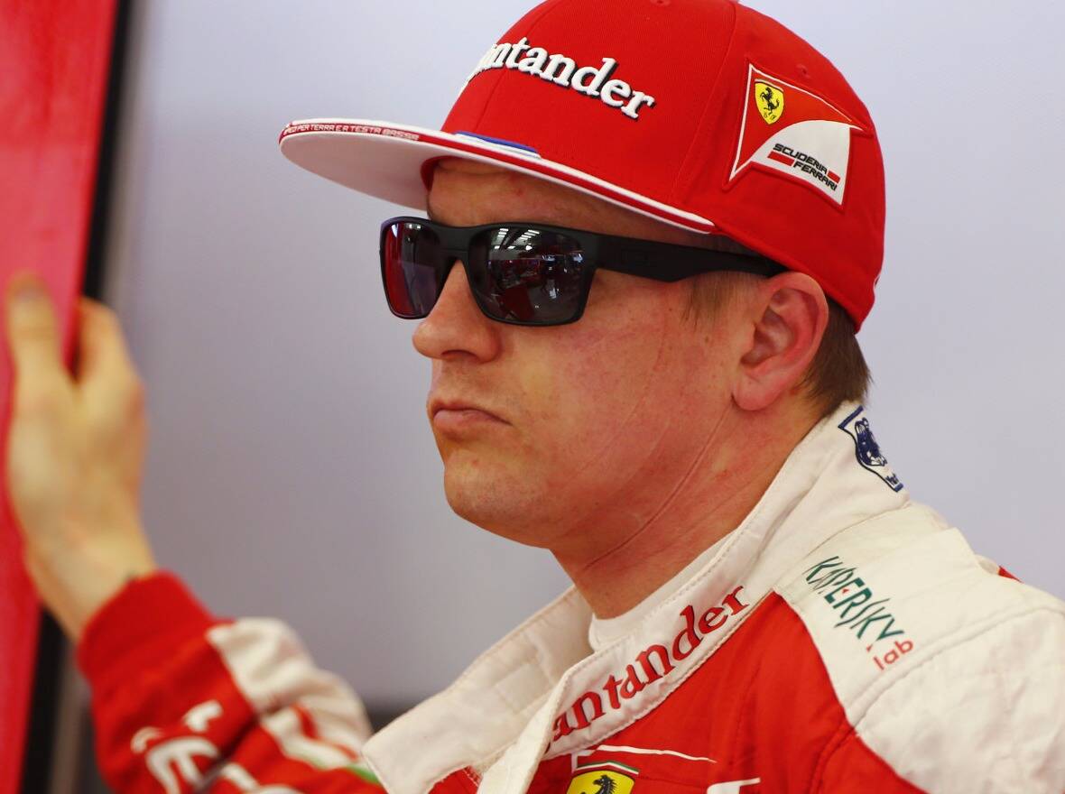 Foto zur News: Kimi Räikkönen flucht: "Politik und der ganze Bullshit..."