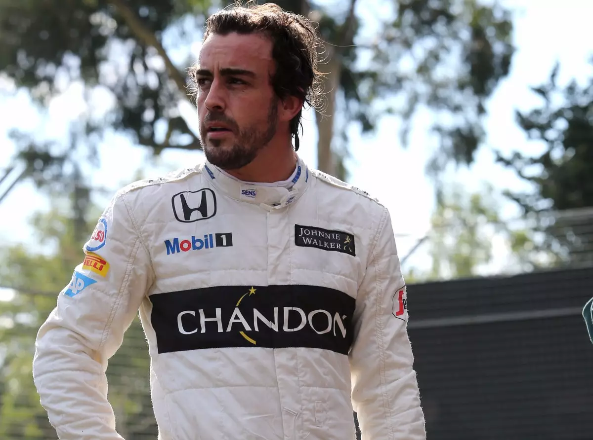 Fernando Alonso Foto zur News: Fernando Alonso: Nach der Formel 1 ist noch nicht Schluss