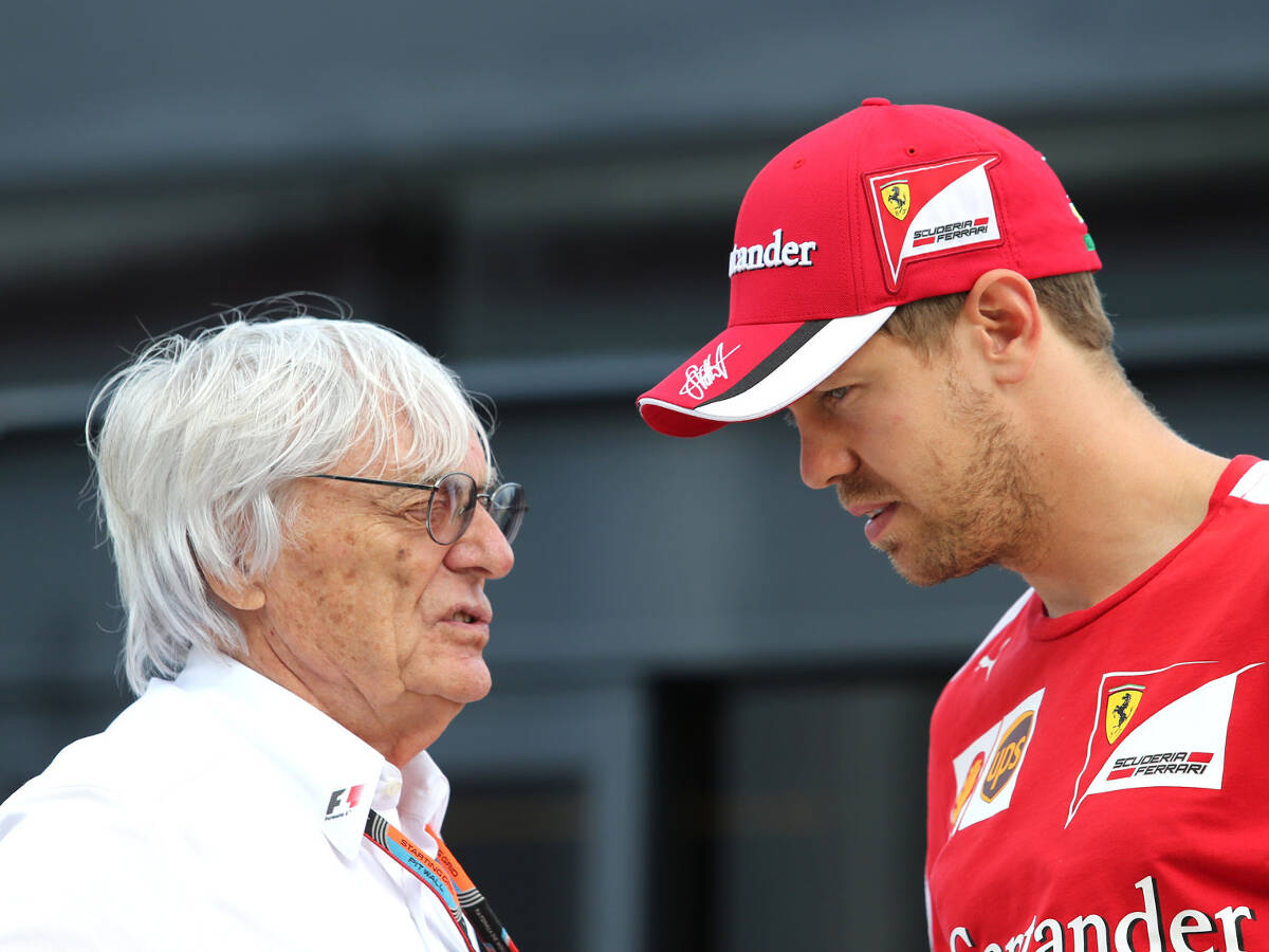 Foto zur News: Vettel belächelt Ecclestone: "Den nimmt doch keiner ernst"