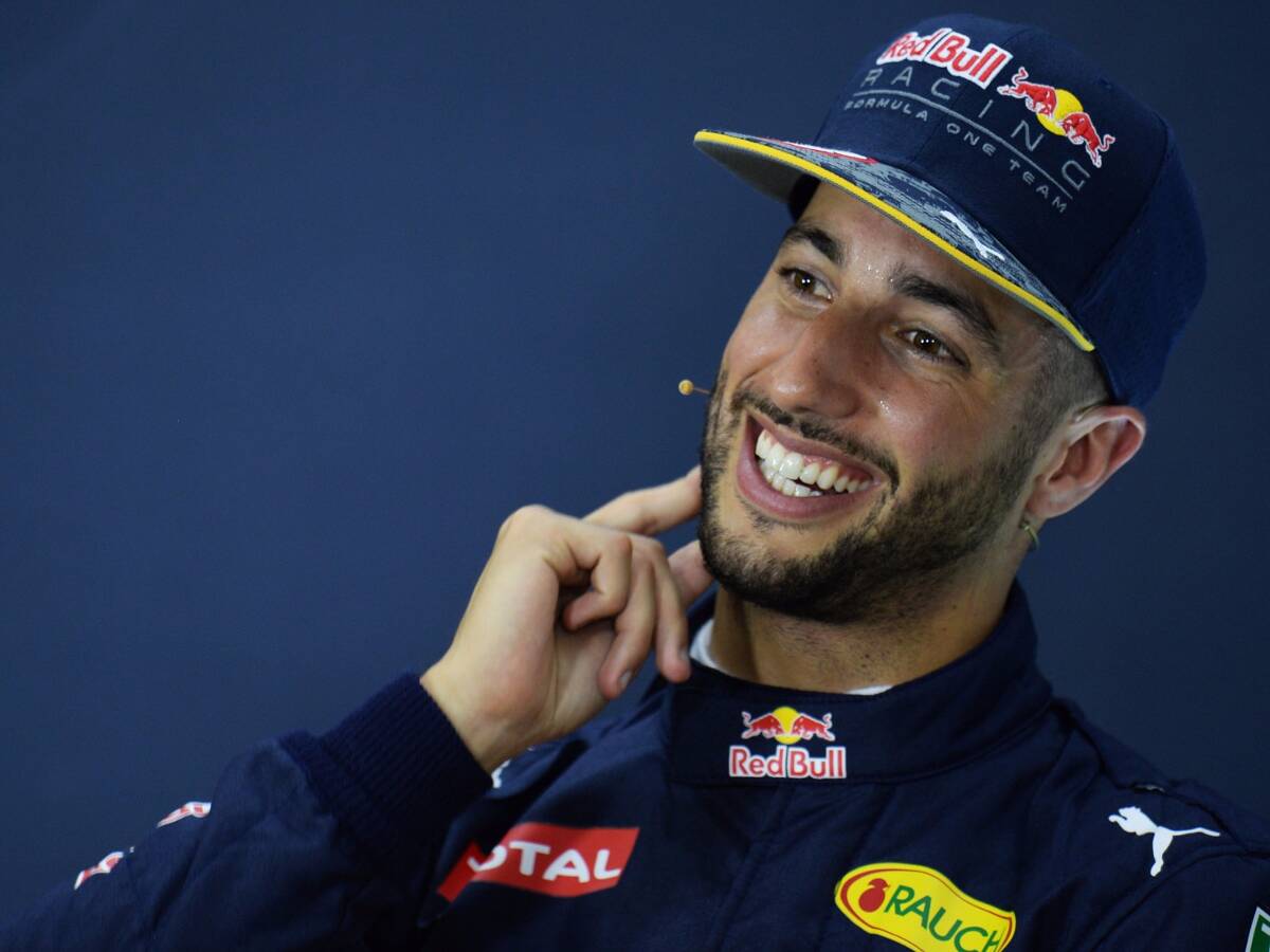 Foto zur News: Ricciardo: Mit Aero-Frisur an Ferrari vorbei in Startreihe eins
