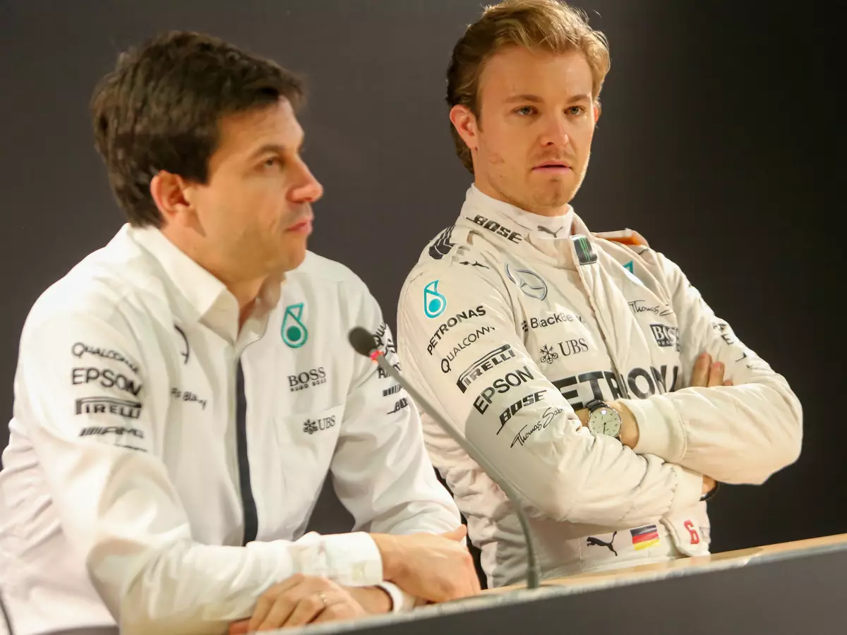 Foto zur News: Nico Rosberg: Top-Position für neuen Mercedes-Vertrag