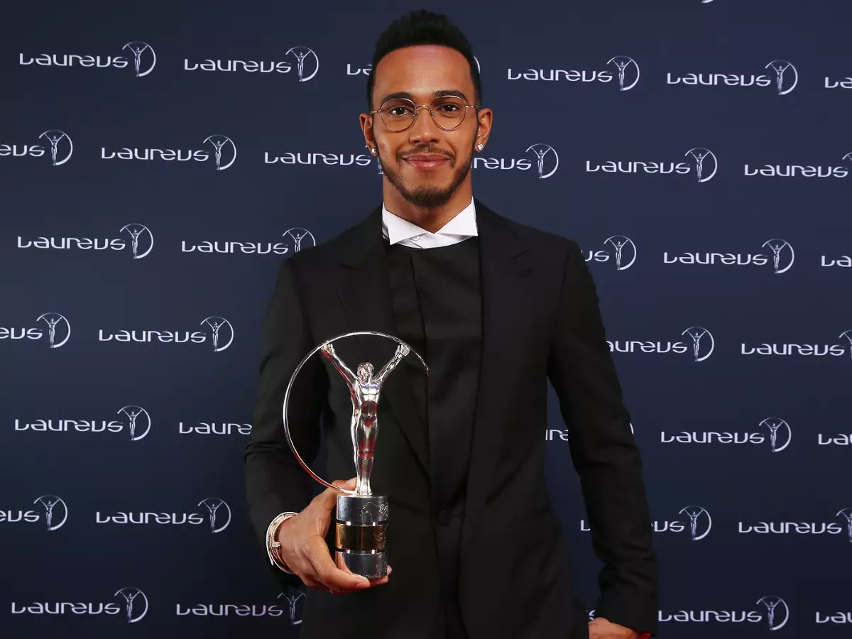 Lewis Hamilton Foto zur News: Hamilton: Mache mehr Werbung für die Formel 1 als der Rest