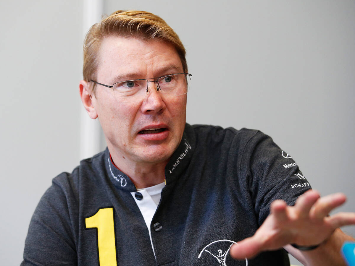Foto zur News: Mika Häkkinen: "Fahrer müssen vor Schweiß tropfen"