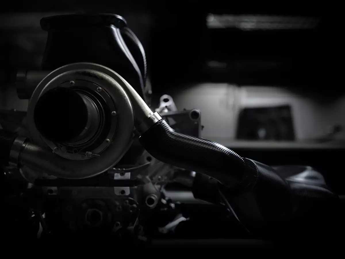Renault-V6-Hybridmotor Foto zur News: Formel-1-Antriebe 2021: FIA spricht mit 13 Interessenten
