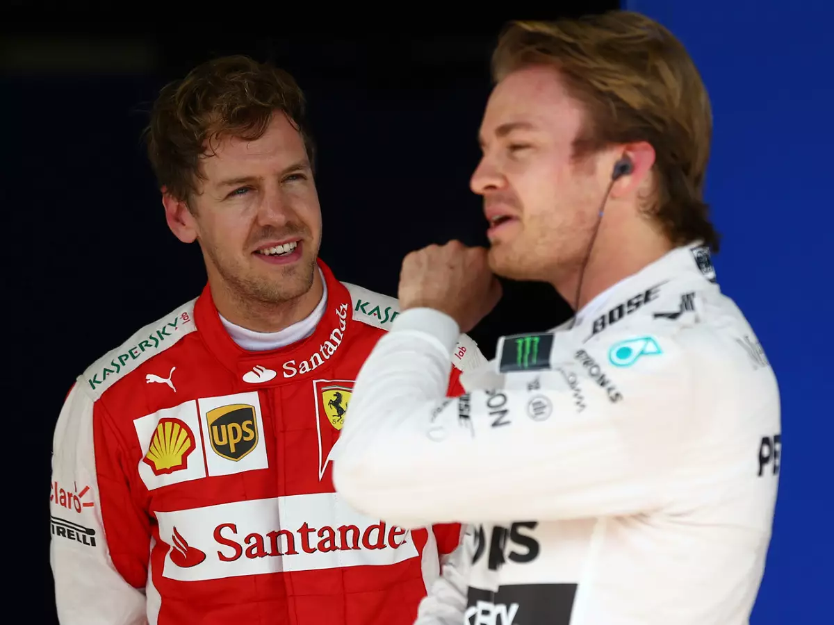 Foto zur News: Nach Wette mit Rosberg: Sebastian Vettel um 50 Euro reicher