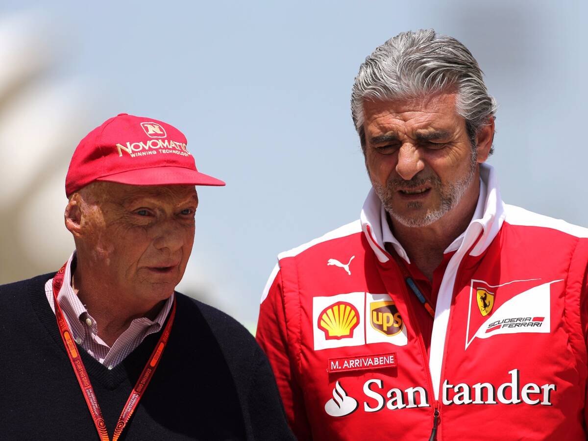 Foto zur News: Hat es Ferrari dieses Jahr übertrieben? Lauda: "Die träumen ja"