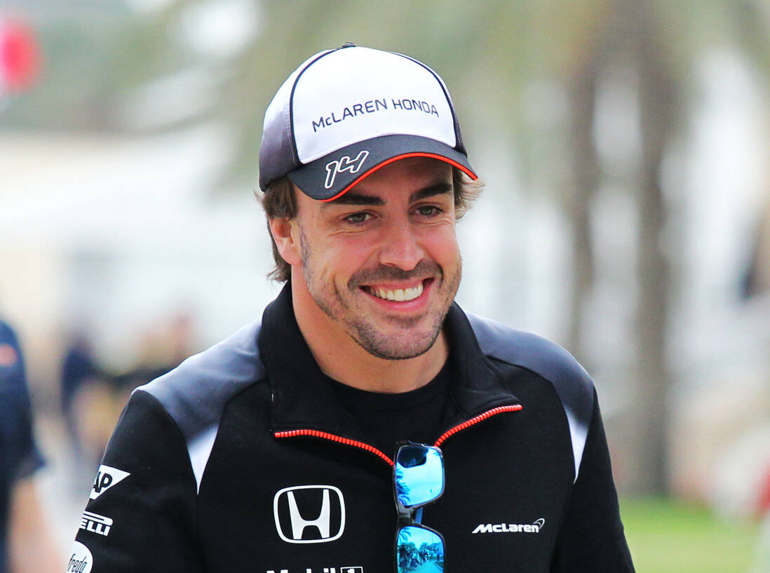 Foto zur News: FIA-PK: Fernando Alonso hat Lacher auf seiner Seite