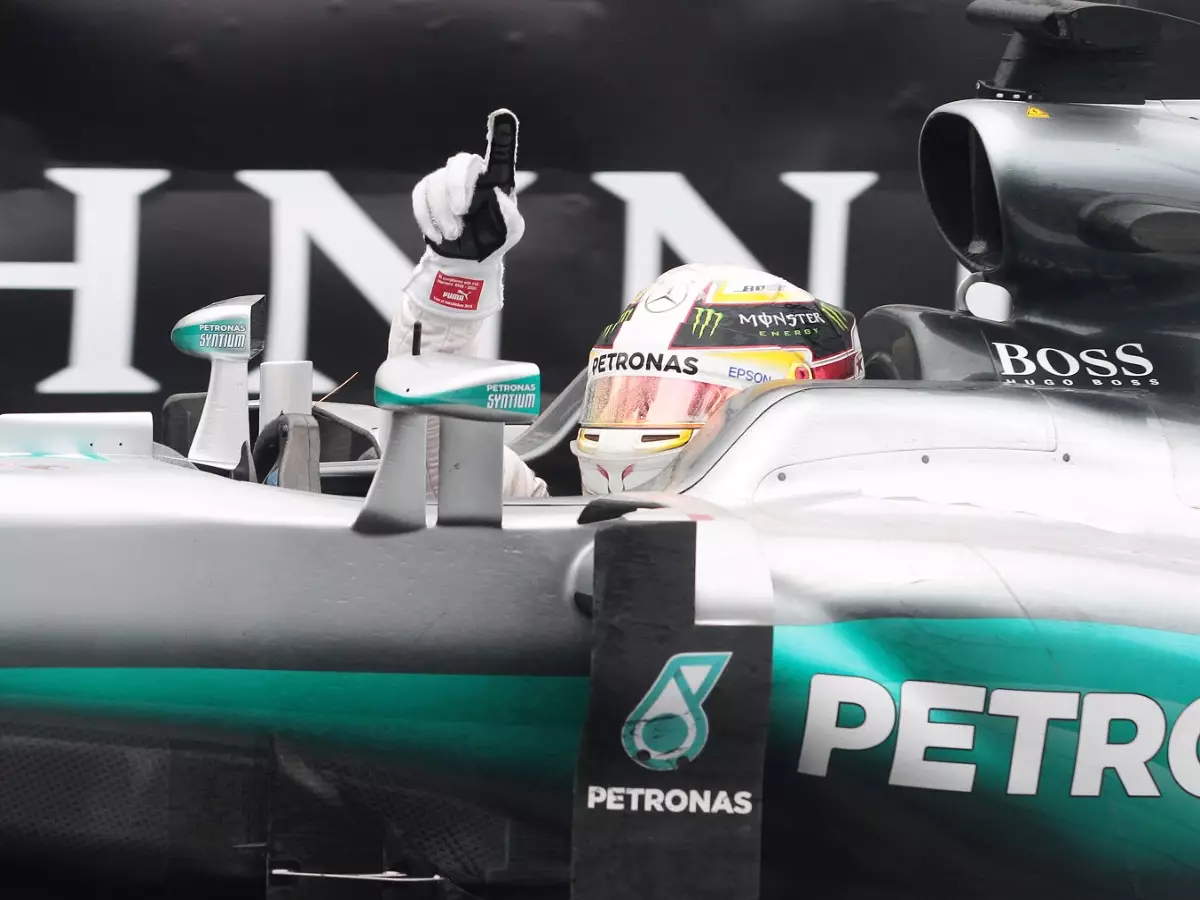 Lewis Hamilton Foto zur News: Red-Bull-Stärke: Die besondere Chance für Lewis Hamilton